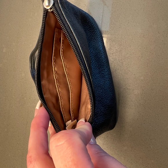 Coach Wristlet F51763 - Picture 2 of 8